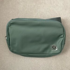 NWT Lululemon Tidewater Teal Everywhere Belt Bag 1L